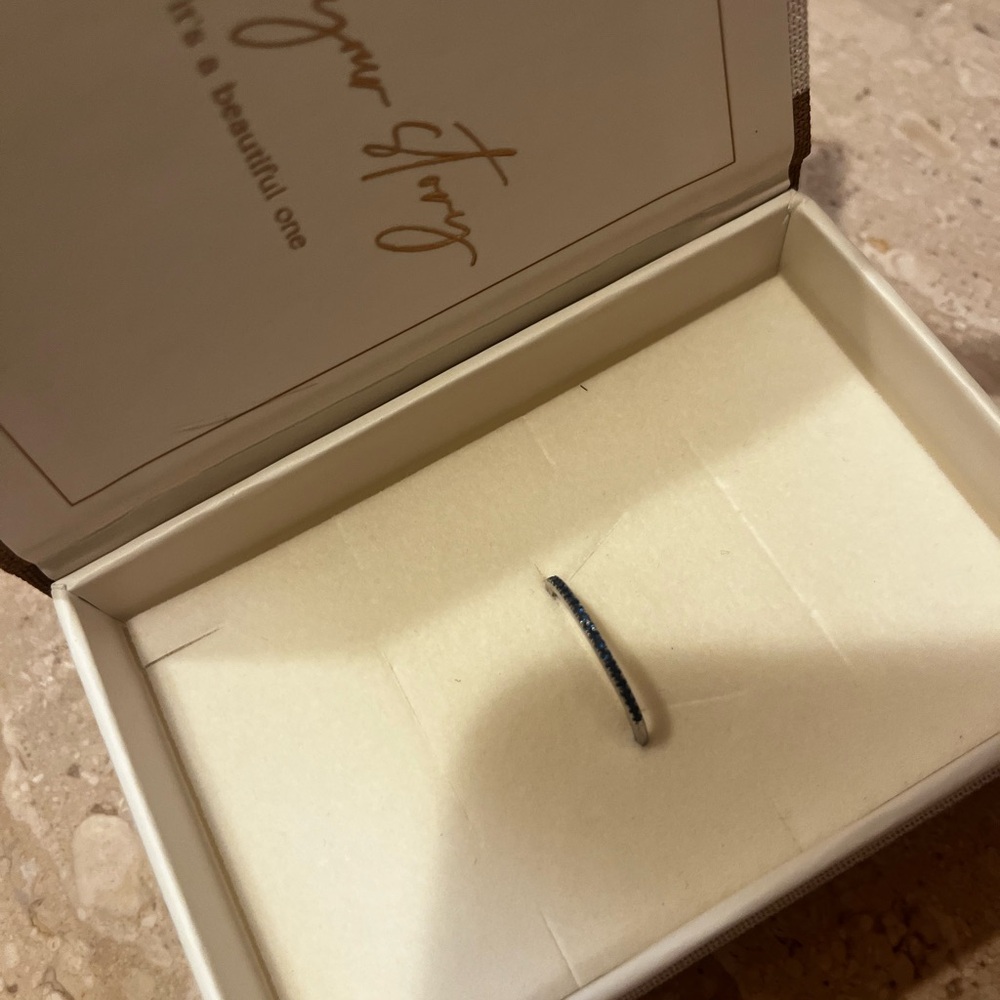 Made by Mary dainty sapphire ring size 7